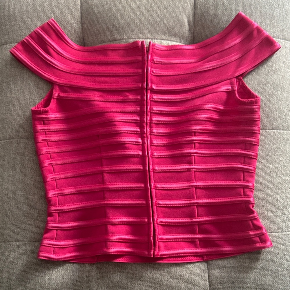 Vintage Off-Shoulder Pink Crop Top - Picture 2 of 5